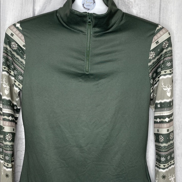 Alp N Rock Dark Green Half-Zip Top with Patterned Long Sleeves - Picture 2 of 10